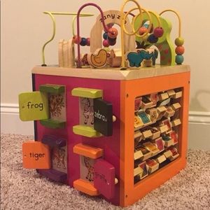 Zanny Zoo Wooden Activity Cube